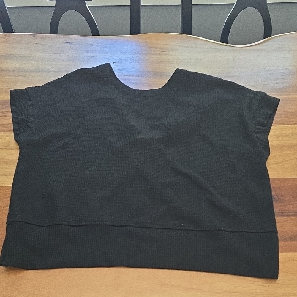 SHEIN Black Crop Top